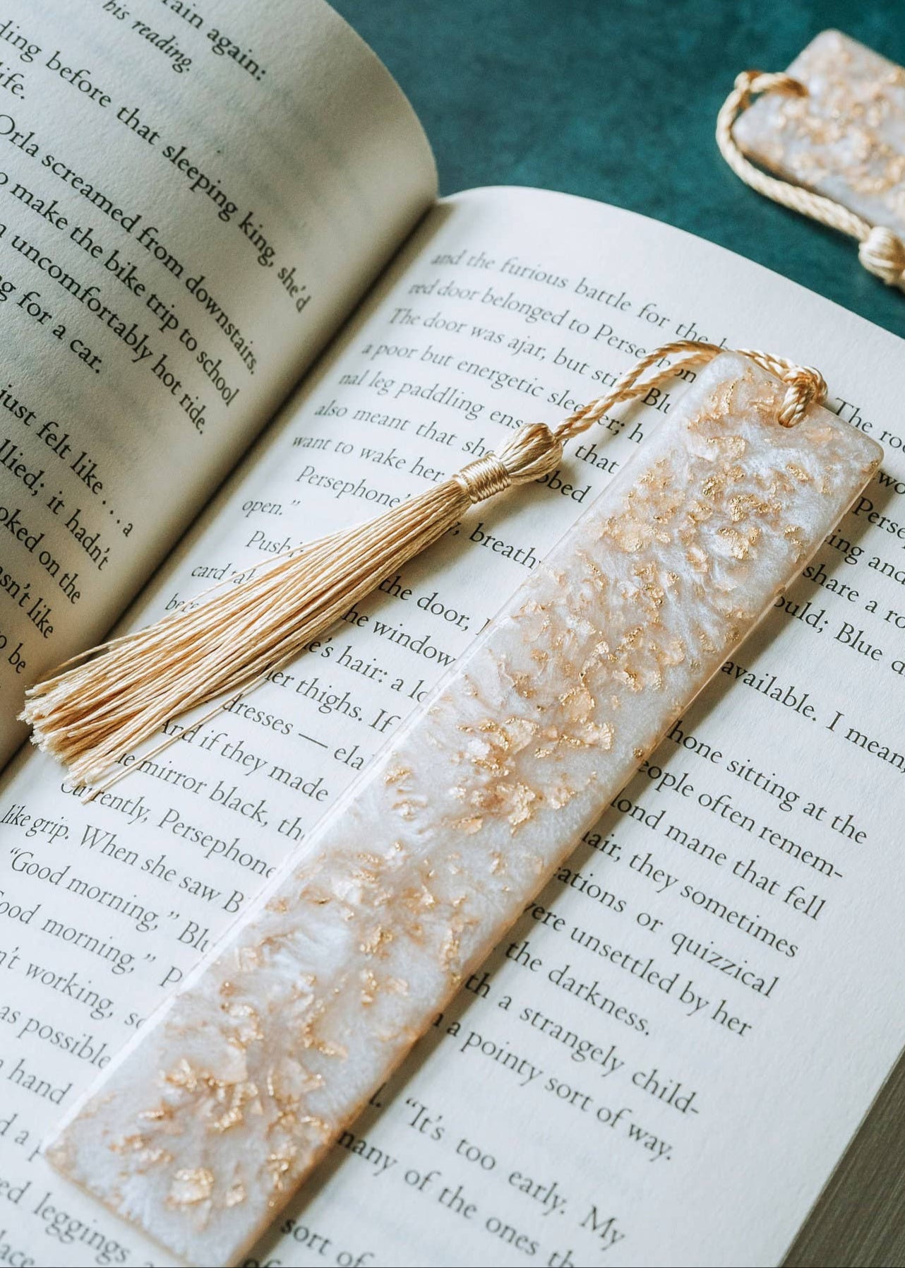 White & Gold Marble Bookmark